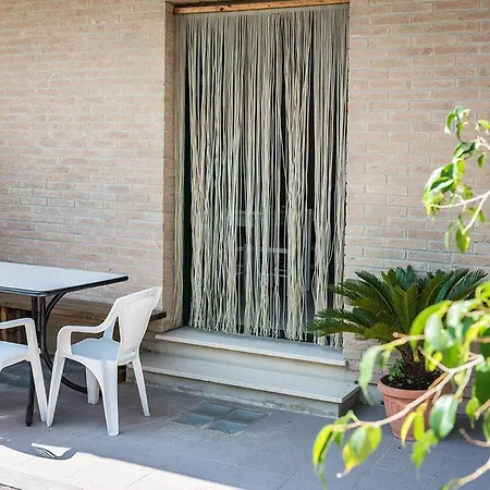 Se008 - Senigallia, Bilocale Sul Mare Con Spiaggia 西尼加利亚